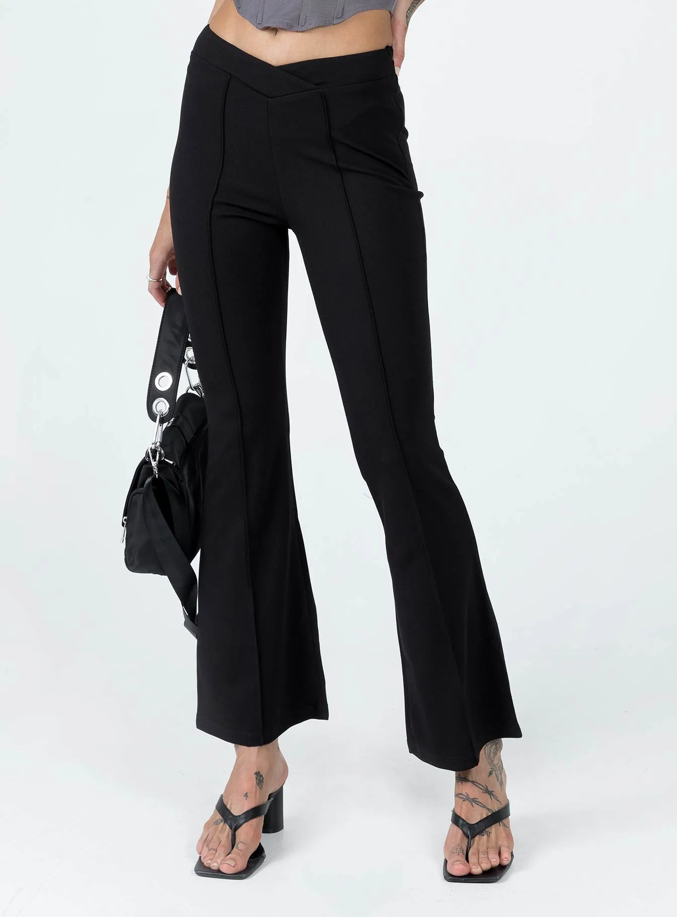 Aggie V Waist Pants Black