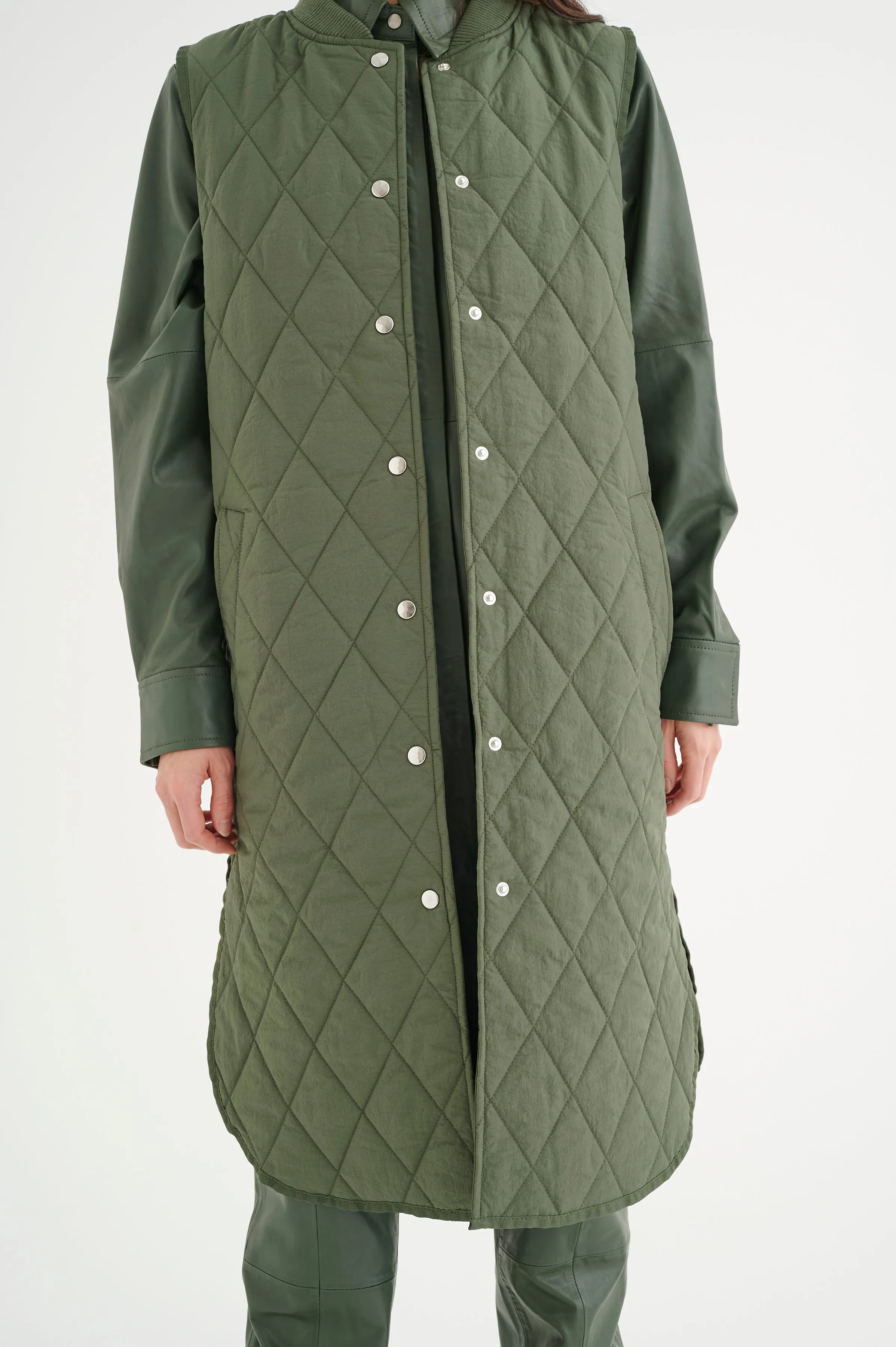 CallasIW Quilted Vest - Beetle Green