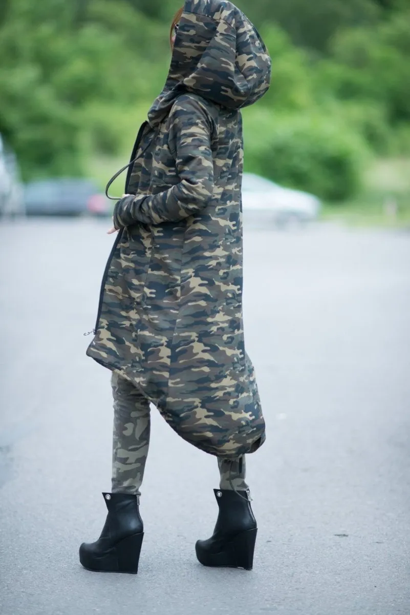 Camouflage Hooded Vest LILY