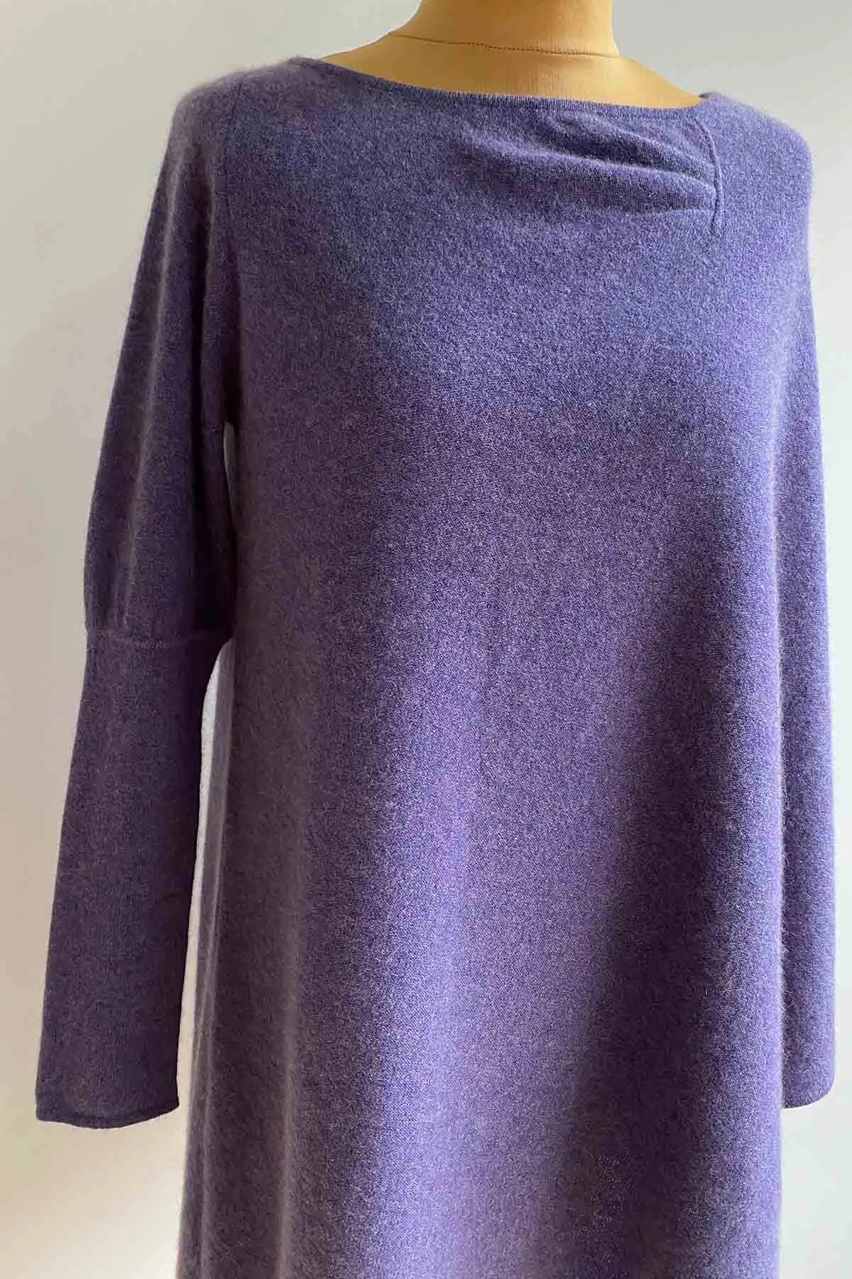 One sleeve Cashmere poncho in Heather